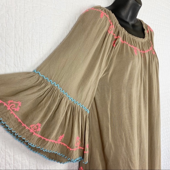 Lagaci Bell Sleeve Beaded & Embroidered Cover-Up M - Picture 6 of 8